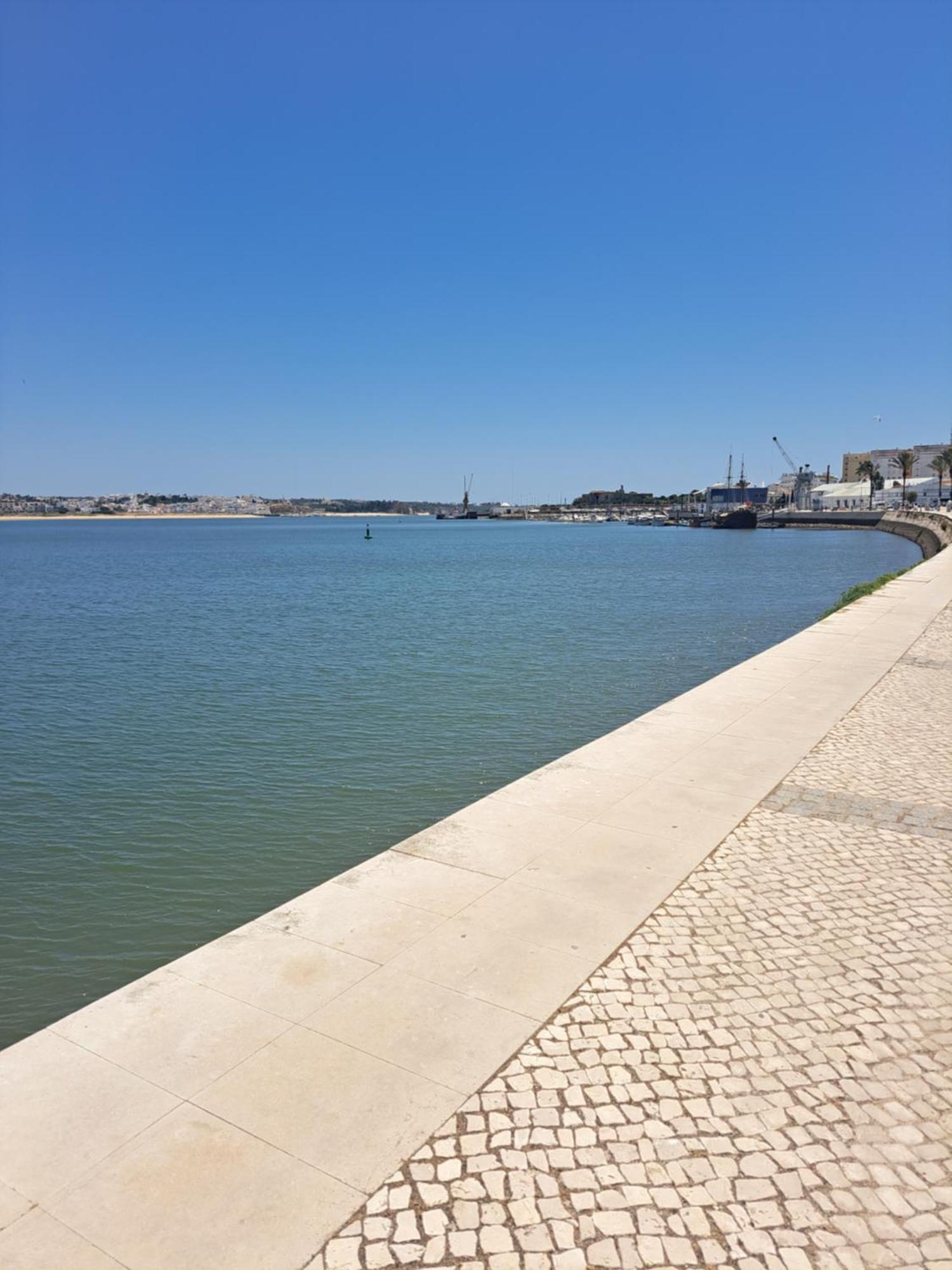 알보르 Bempostas Do Sol, Rua Gil Simoes, Lote 73C 아파트 외부 사진